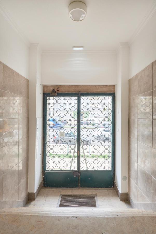 Light-Filled & Renovated Apartment, By Timecooler Lisabona Exterior foto